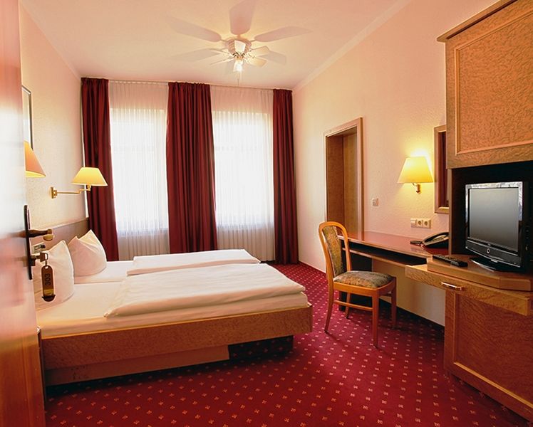 Hotel Astoria ไลป์ซิก ภายนอก รูปภาพ