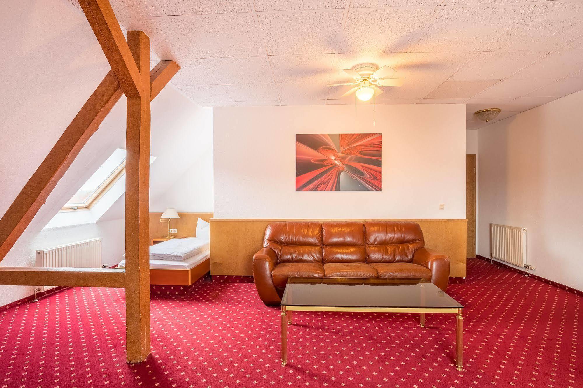 Hotel Astoria ไลป์ซิก ภายนอก รูปภาพ